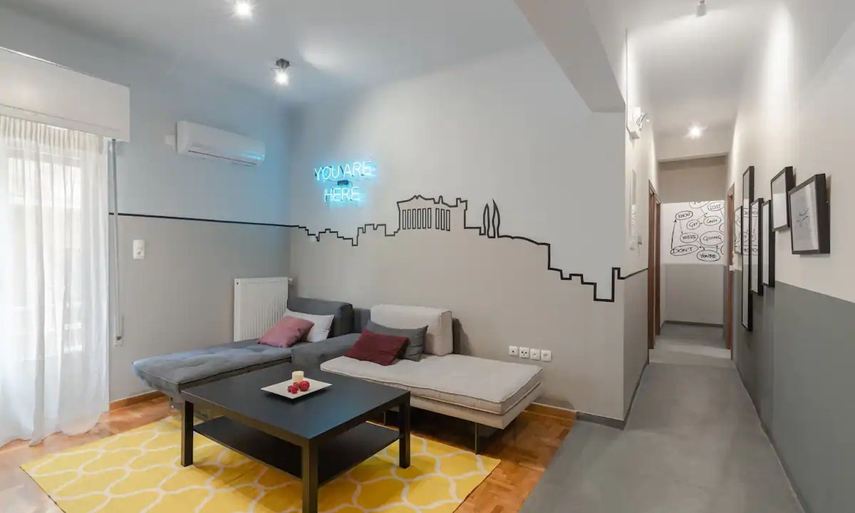 Makrigianni Condo | Next to Acropolis Museum, in Plaka area large Apt!