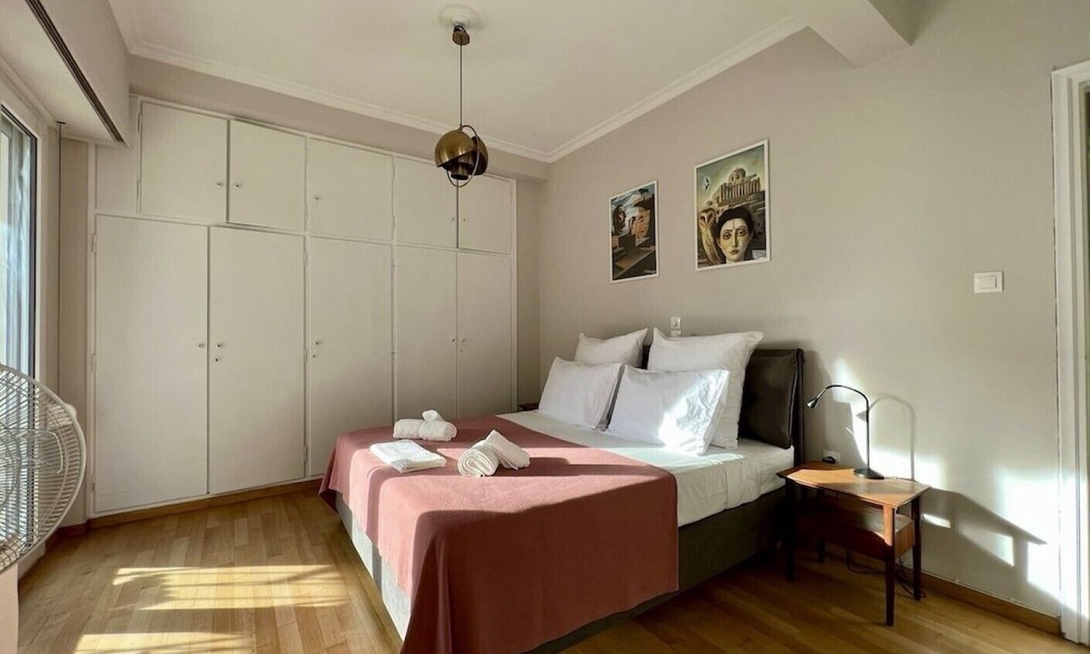 Makrigianni Apartment | Spacious 2 Bedrooms Apartment With Acropolis View In Center of Athens