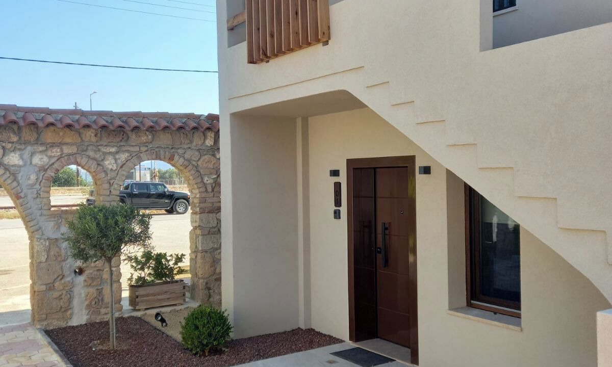 Korithion Apartment | Ianos Living Spaces 01