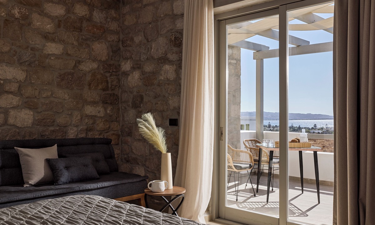 Adamas Apartment | Kedros Milos Suites