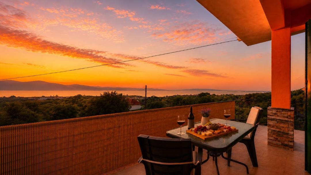 Aipeia Apartment | The Olive Deck Sky