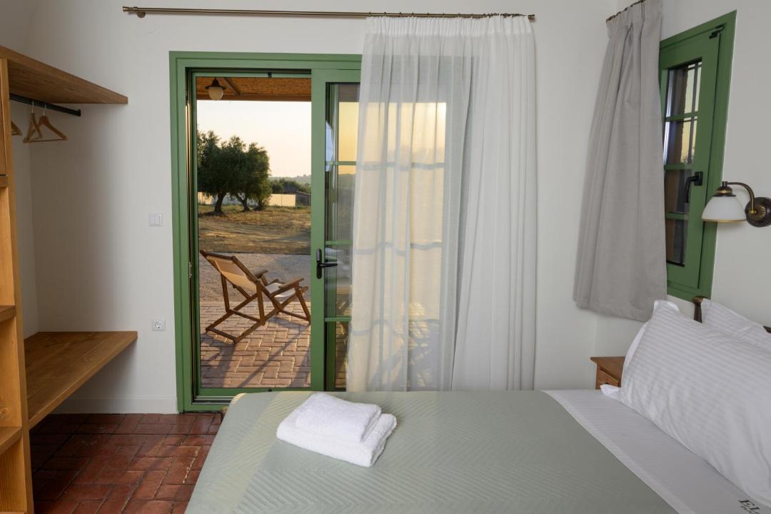 Pyrgos Hotel | Eleon Olive Retreat - Skourochori