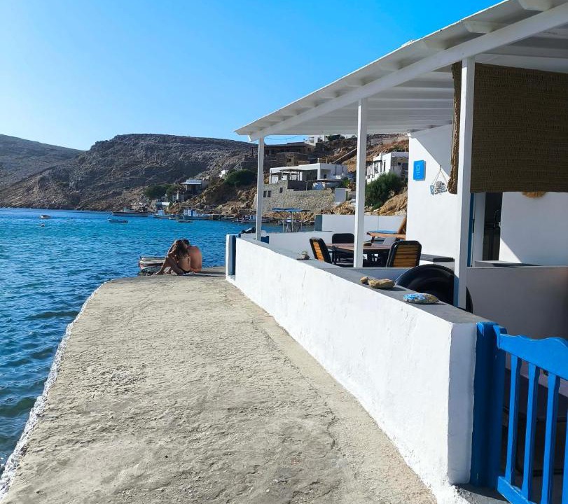 Herronisos House | Onar Sifnos by the sea
