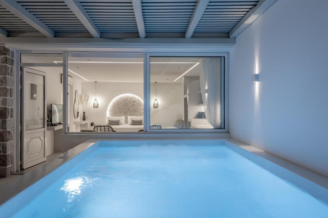 Adamas House | Calma Suite Milos
