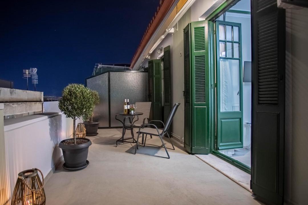 Plaka Hotel | Pandrosos Divine Suites