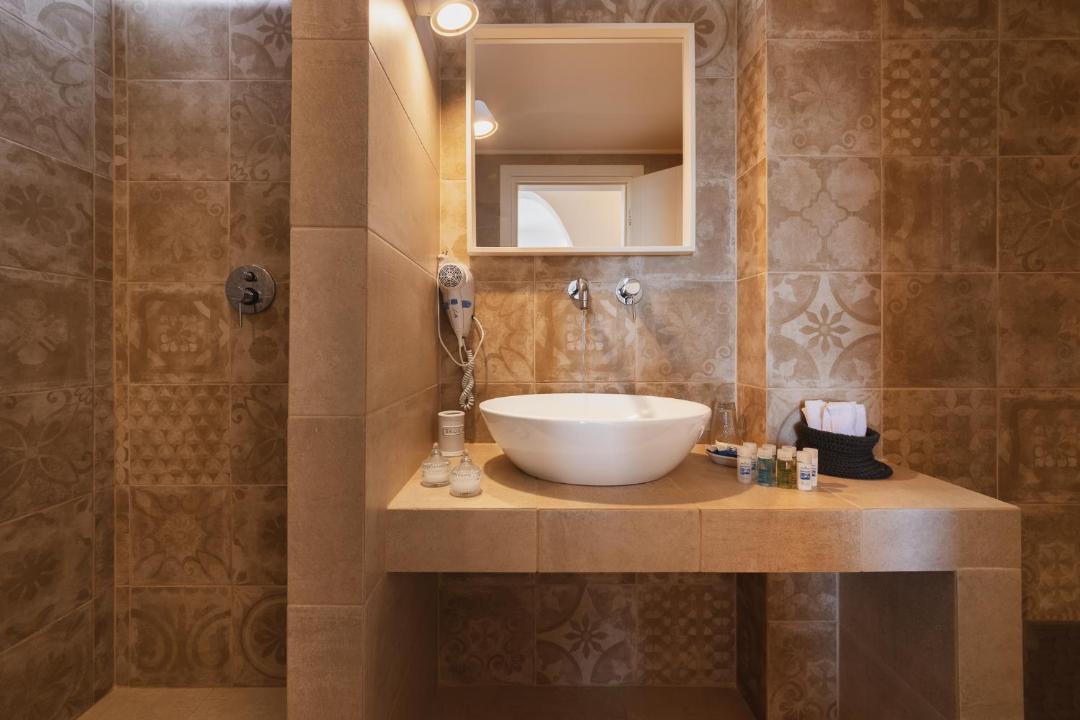 Kimolos Apartment | To Rantevou tis Alykis Rooms & Apartments