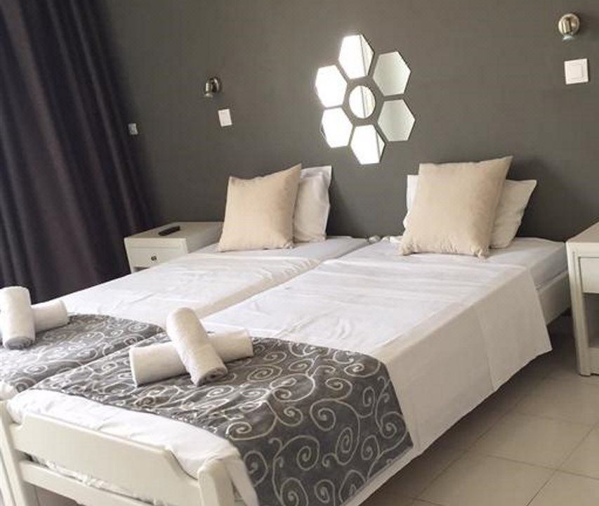 Photo of Bedroom in Petaloudes