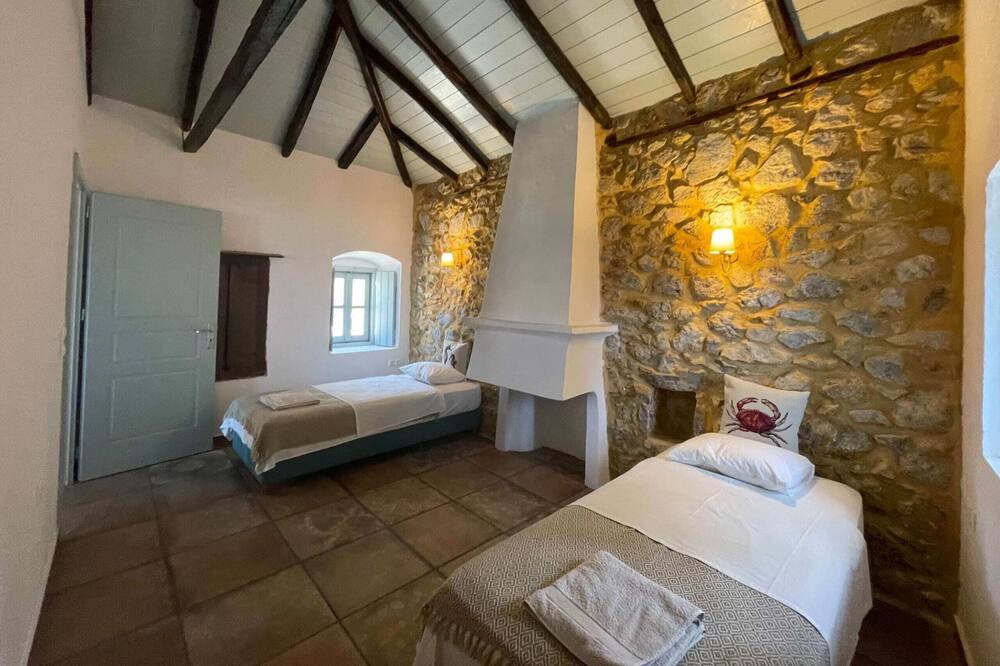 Photo of Bedroom in Sampatiki