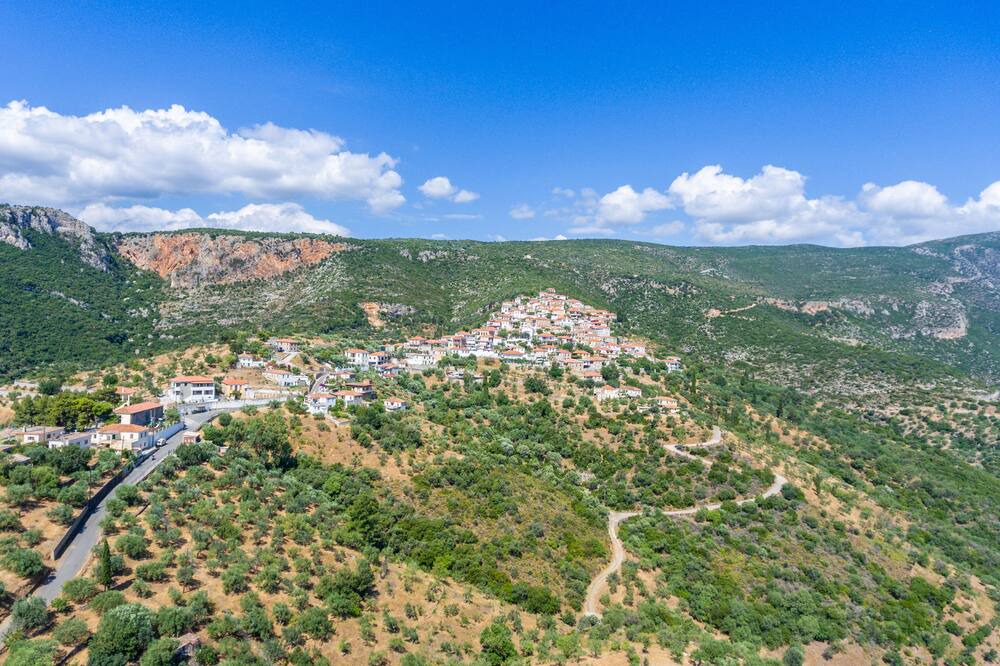 Photo of Outdoor in Sampatiki