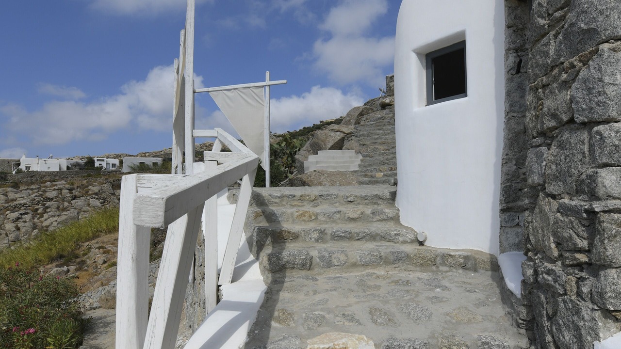 Photo of Outdoor in Plintri
