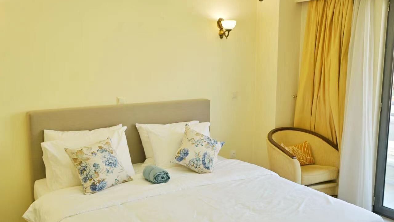 Photo of Bedroom in Neos Kosmos