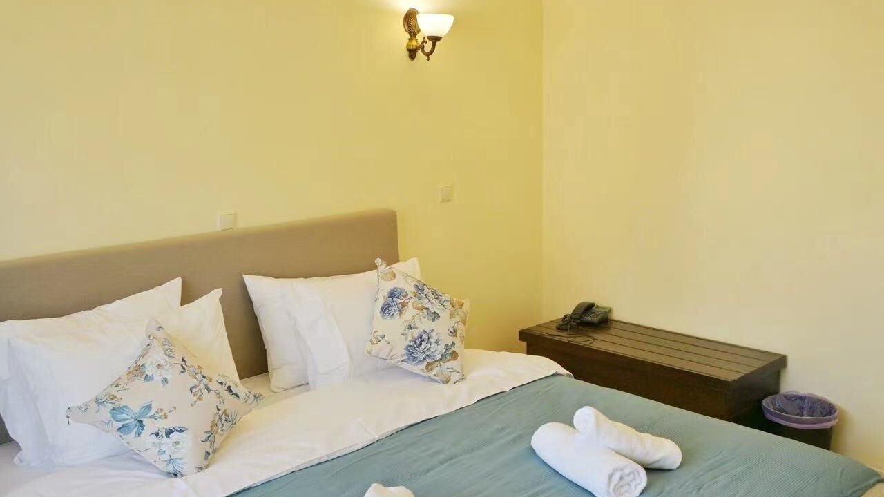 Photo of Bedroom in Neos Kosmos
