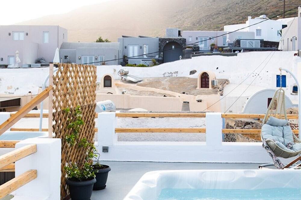 Photo of Outdoor in Finikia