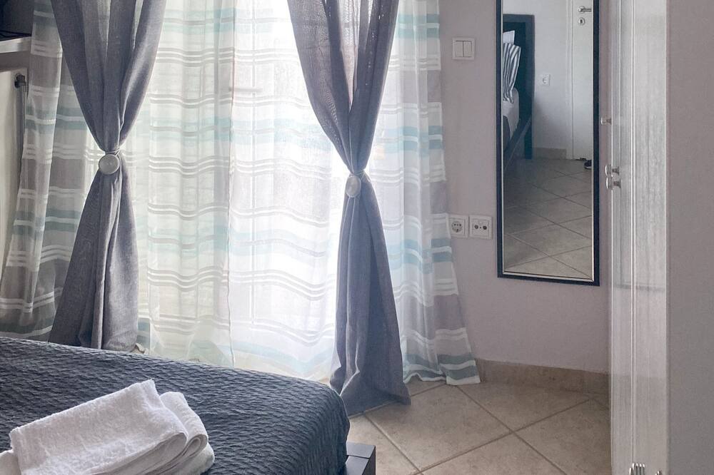 Photo of Bedroom in Corinthia Region