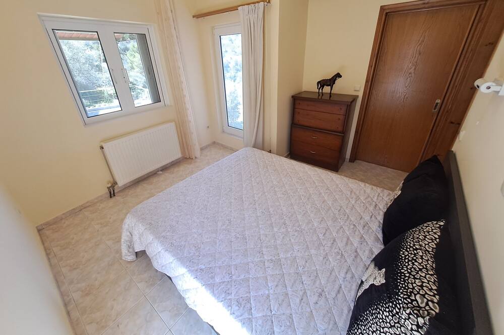 Photo of Bedroom in Galatas