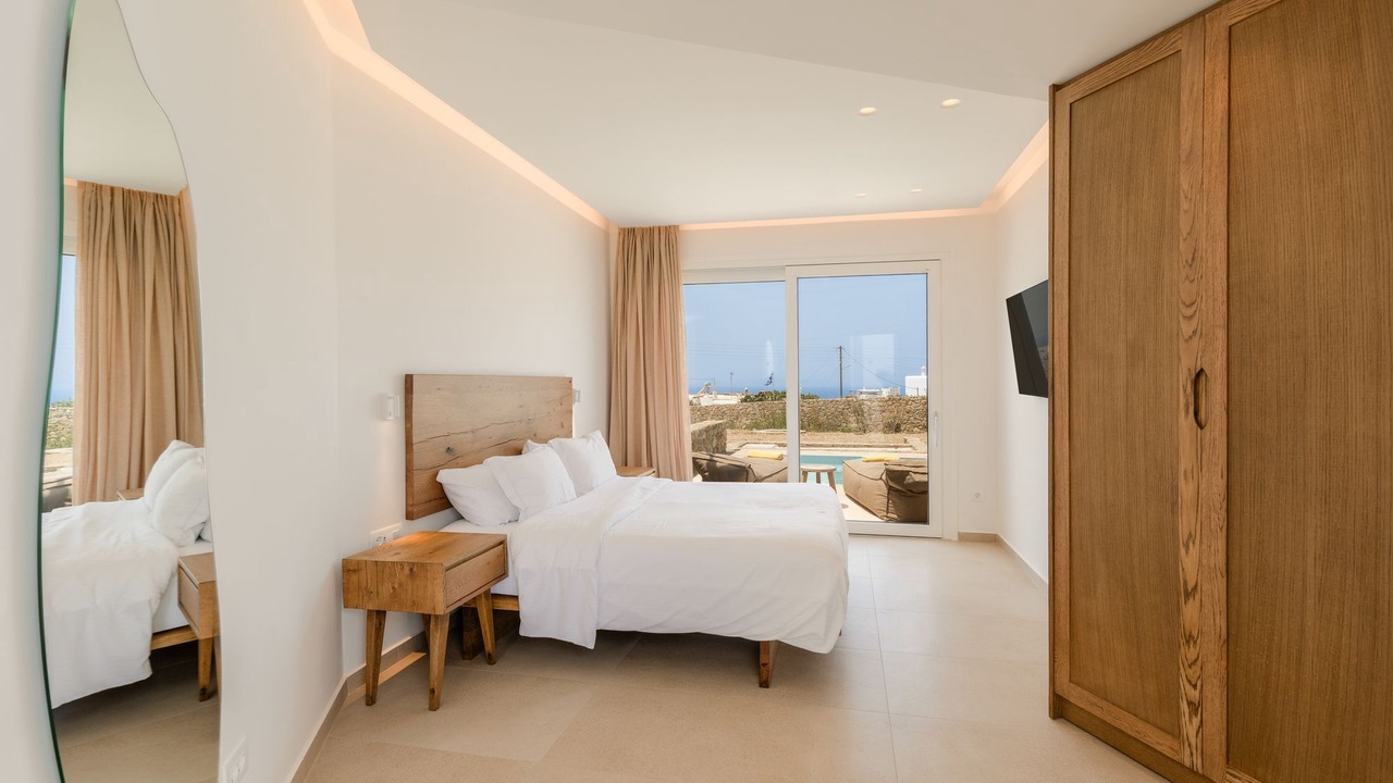 Photo of Bedroom in Mykonos Town