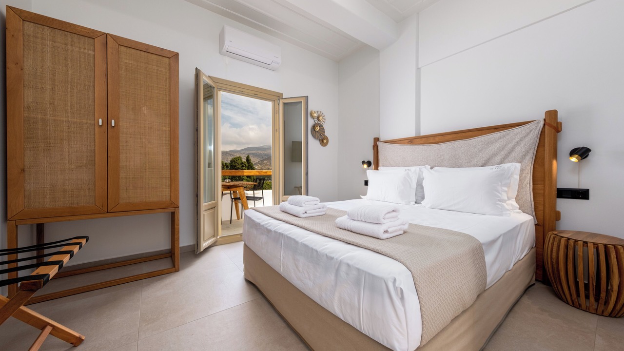Photo of Bedroom in Katapola