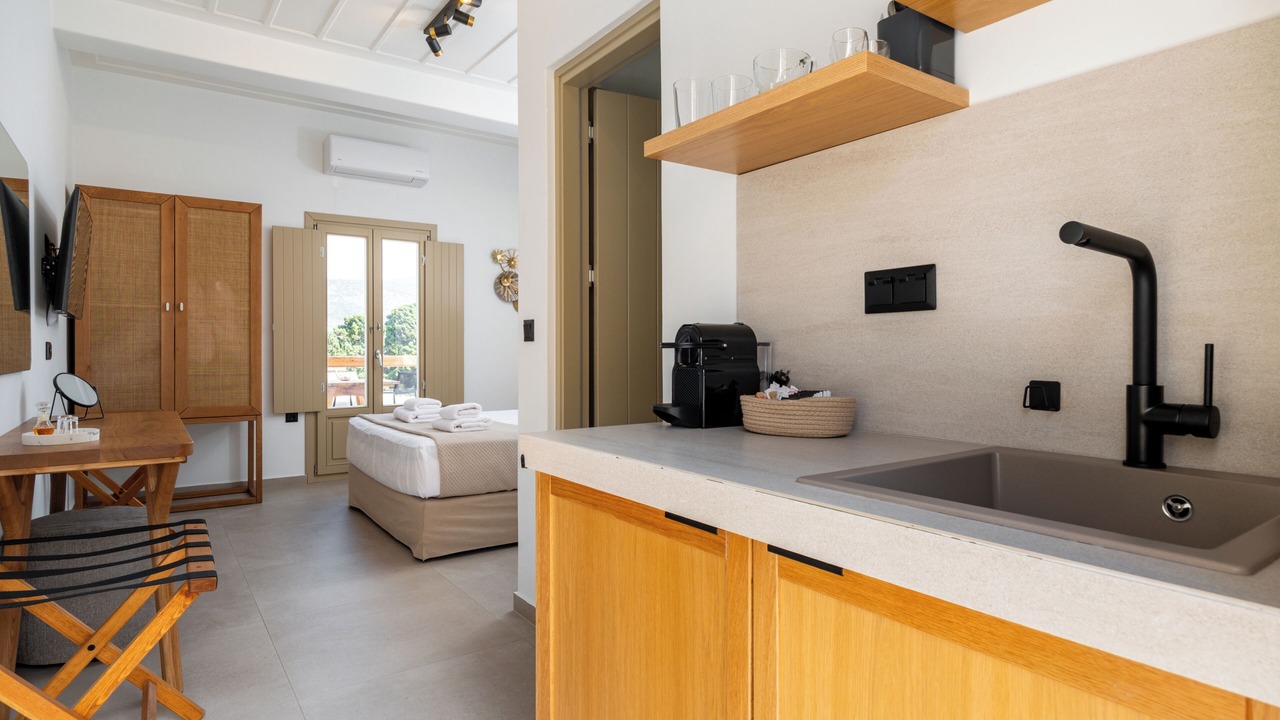 Photo of Bedroom in Katapola