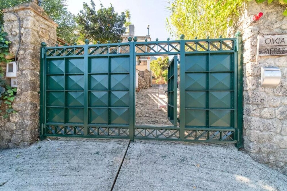 Photo of Outdoor in Vatos