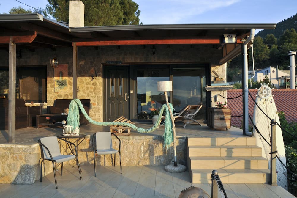Photo of Patio Balcony in Molos-Agios Konstantinos