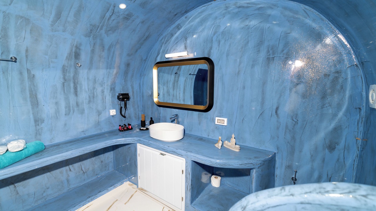 Photo of Bathroom in Kamari
