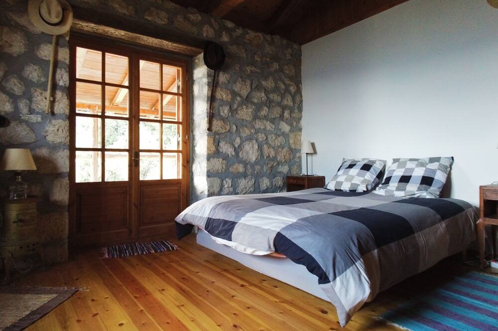Photo of Bedroom in Synikia Mesi Trikalon