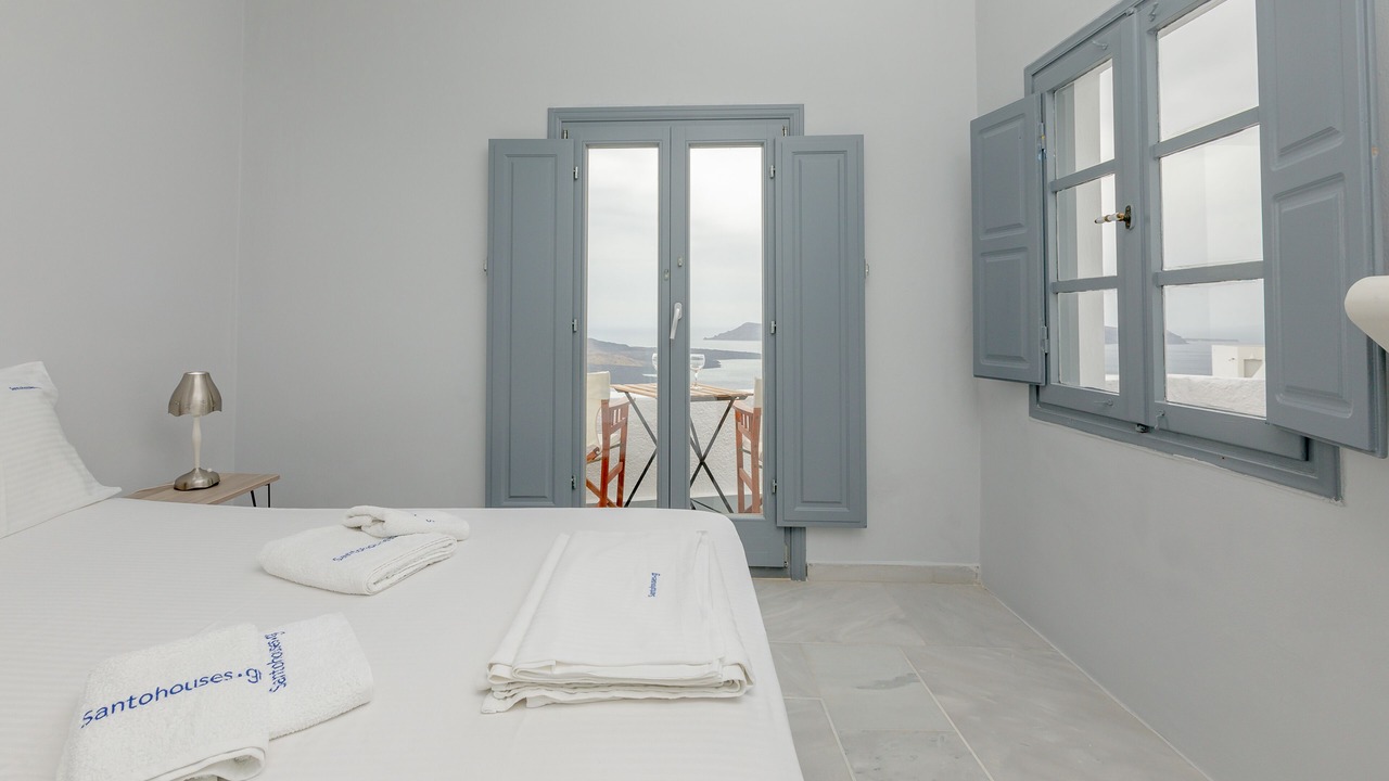 Photo of Others in Fira