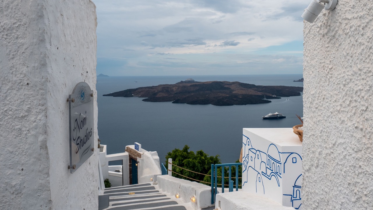 Photo of Outdoor in Fira