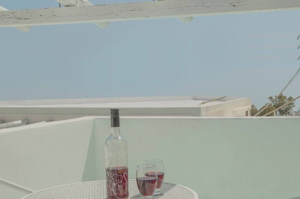 Photo of Patio Balcony in Perissa