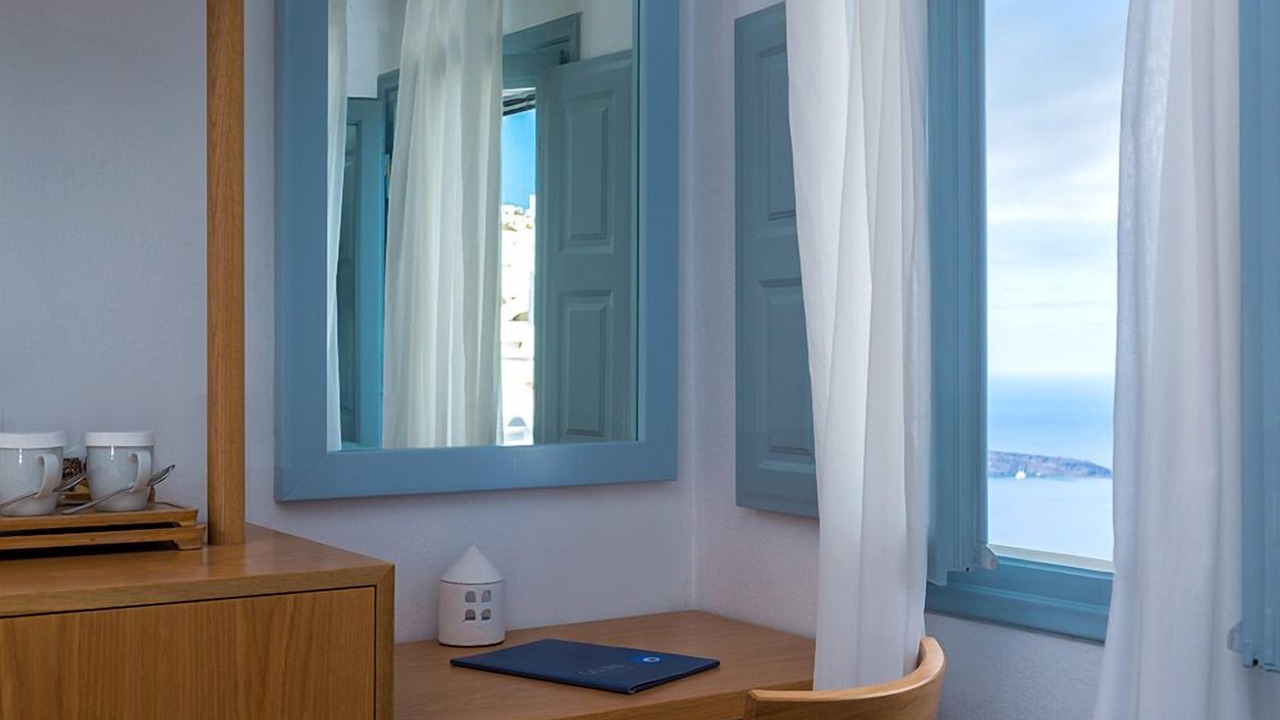 Photo of Bedroom in Firostefani
