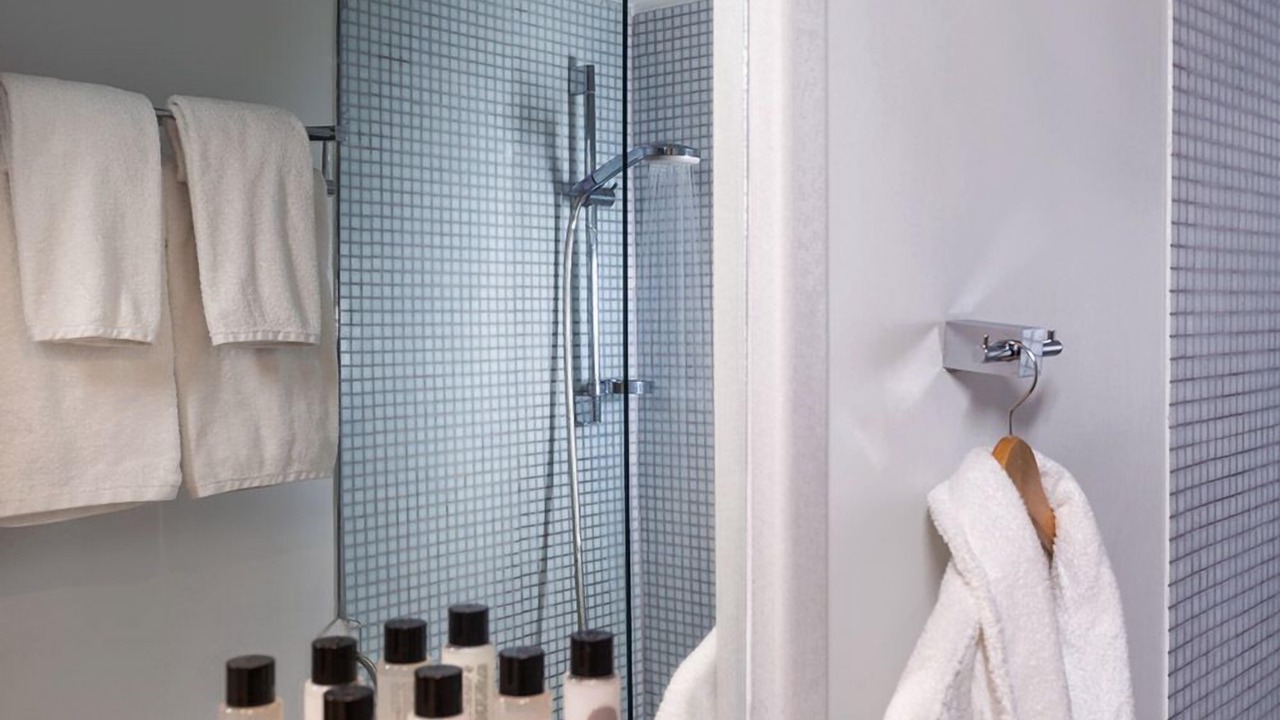 Photo of Bathroom in Firostefani