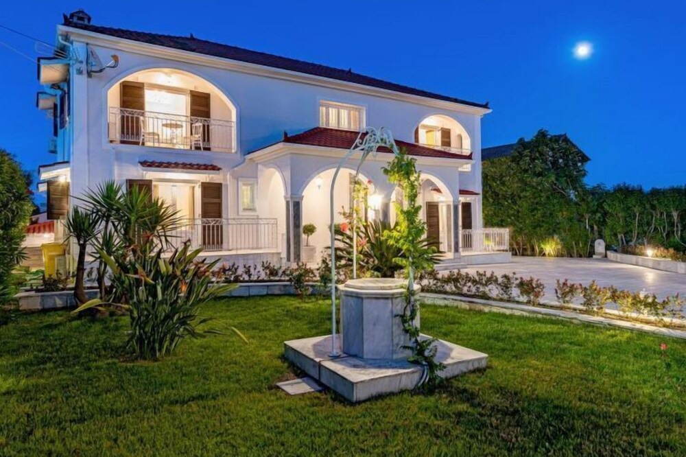 Photo of Outdoor in Ayios Kirikos