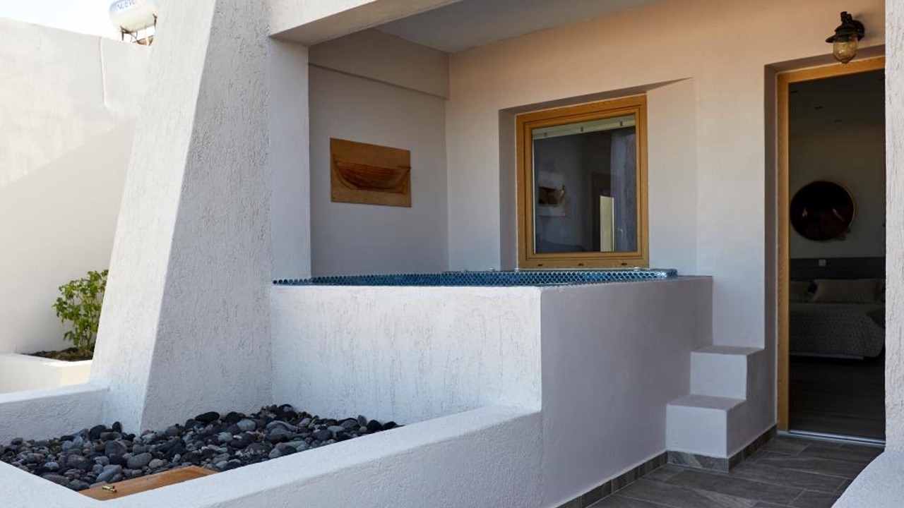 Photo of Patio Balcony in Finikia