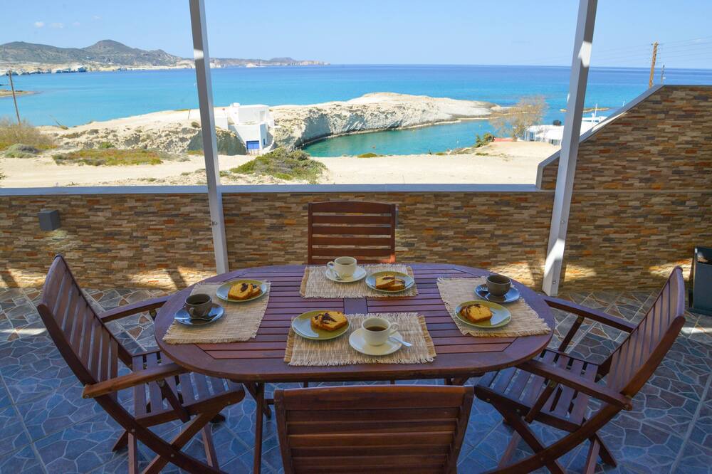 Photo of Patio Balcony in Milos
