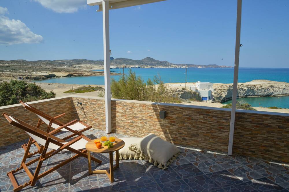 Photo of Patio Balcony in Milos