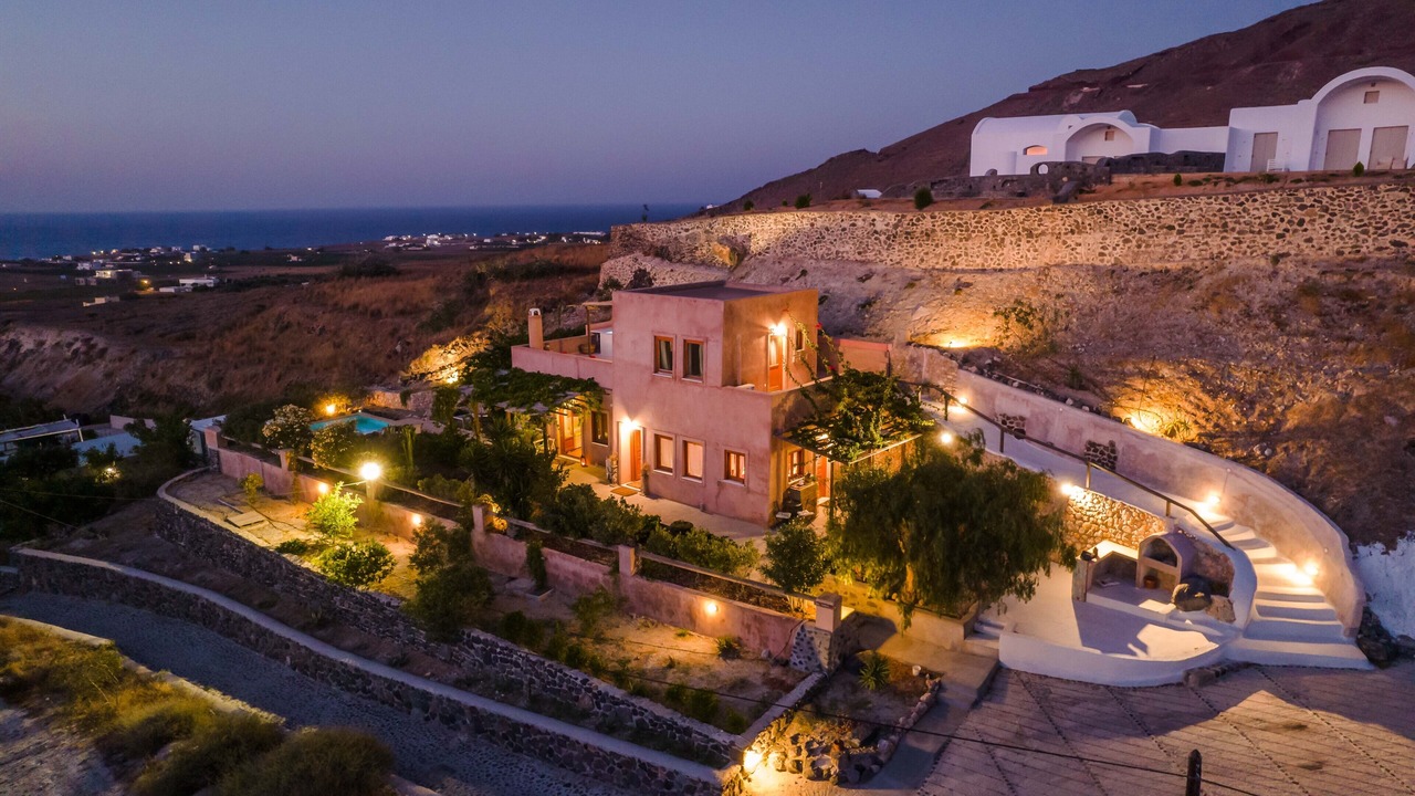 Photo of Outdoor in Finikia