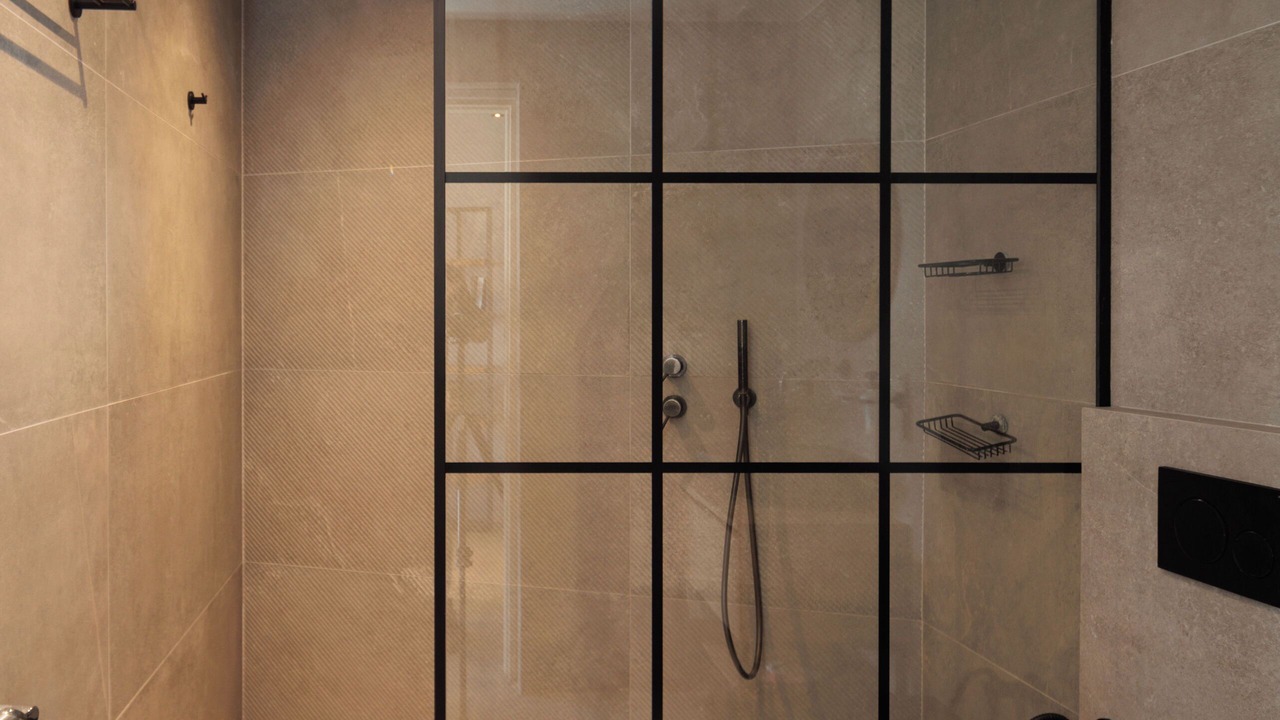 Photo of Bathroom in Maragas