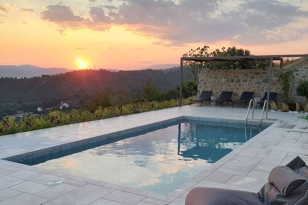 Photo of Outdoor in Agia Paraskevi