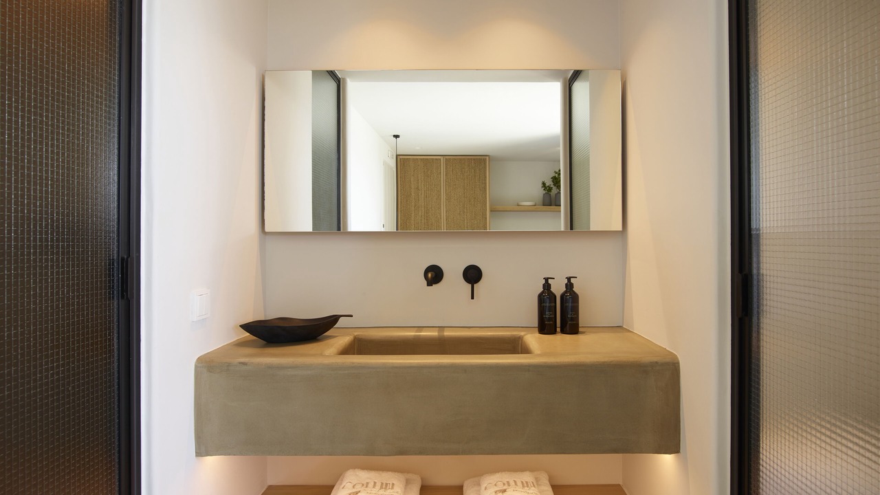 Photo of Bathroom in Faros Armenistis