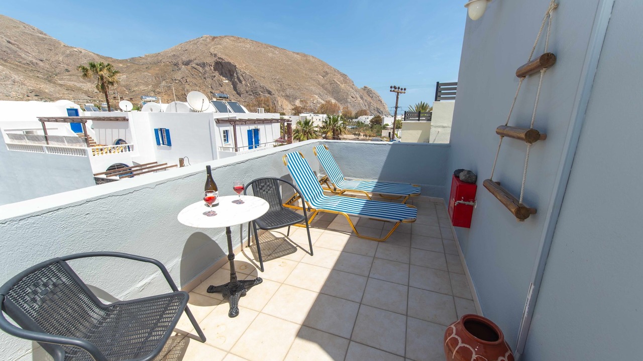 Photo of Bedroom in Perissa