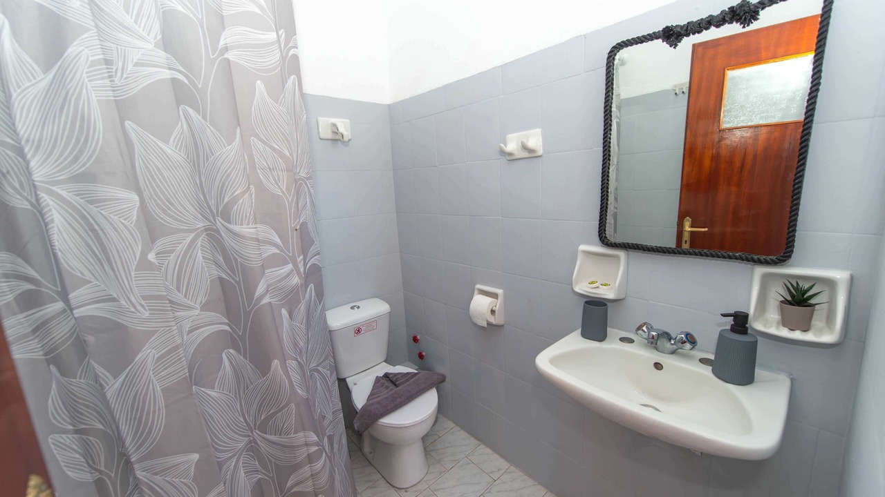 Photo of Bathroom in Perissa