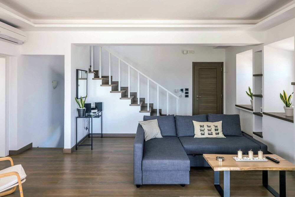 Photo of Livingroom in Karavomylos