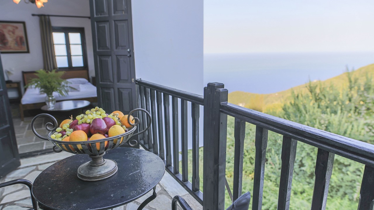 Photo of Patio Balcony in Pagoneri