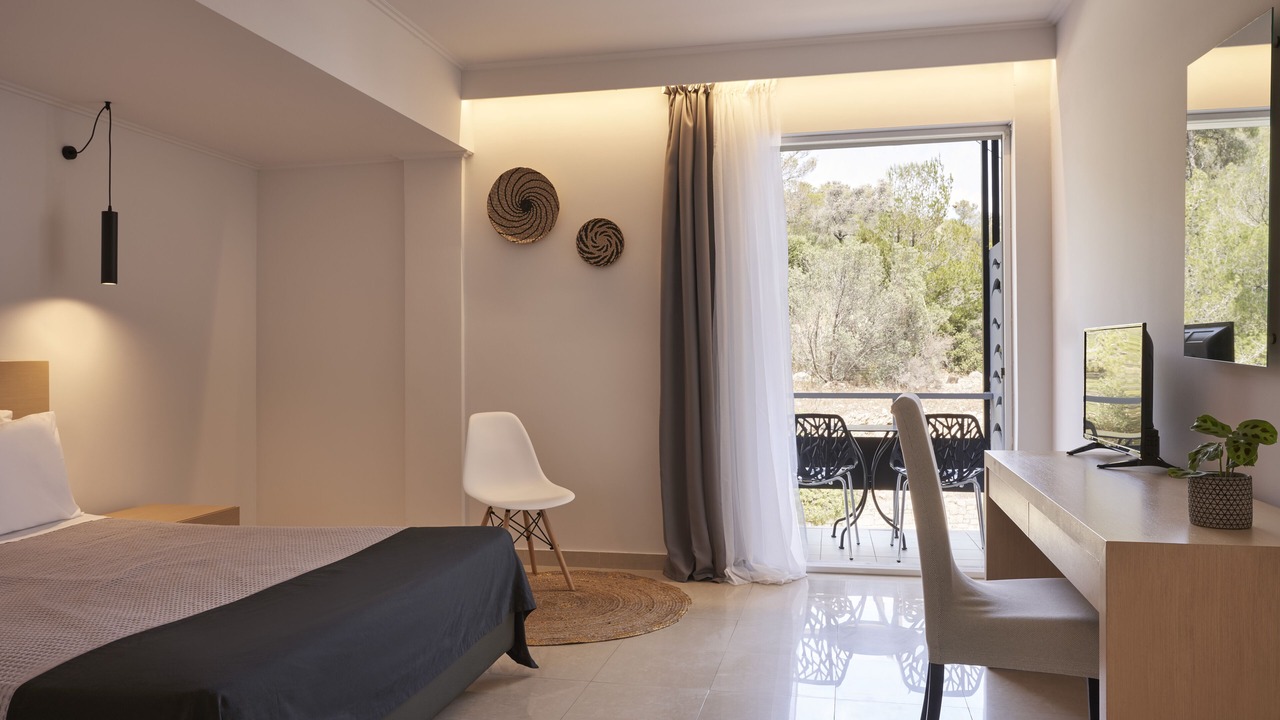 Photo of Bedroom in Poros