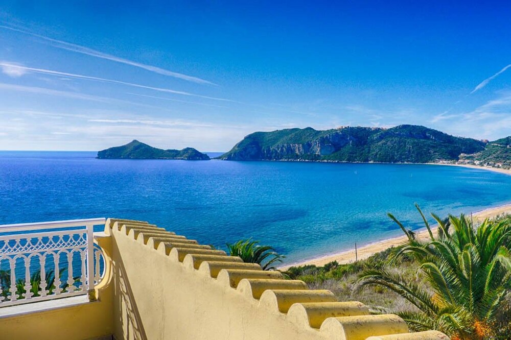 Photo of Patio Balcony in Agios Georgios Pagon