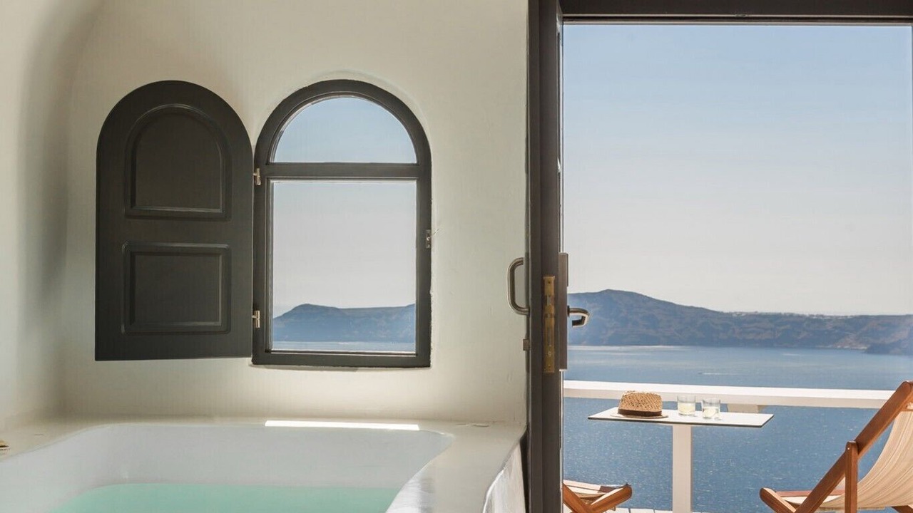 Photo of Bedroom in Firostefani