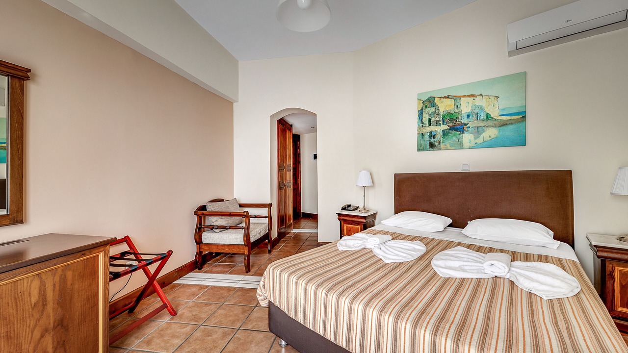 Photo of Bedroom in Poros