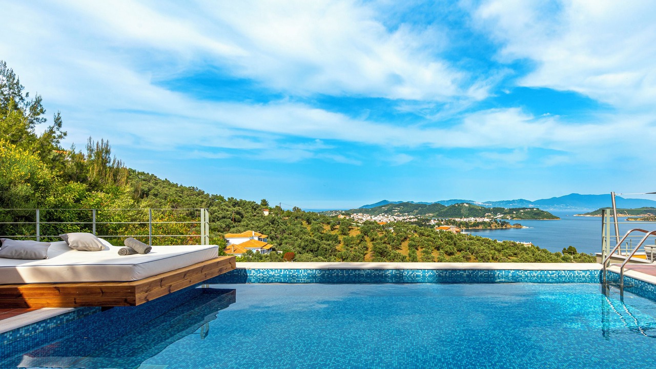 Photo of Outdoor in Agia Paraskevi