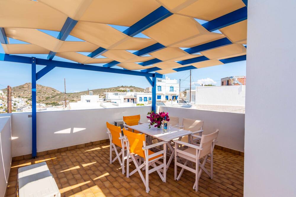 Photo of Patio Balcony in Milos
