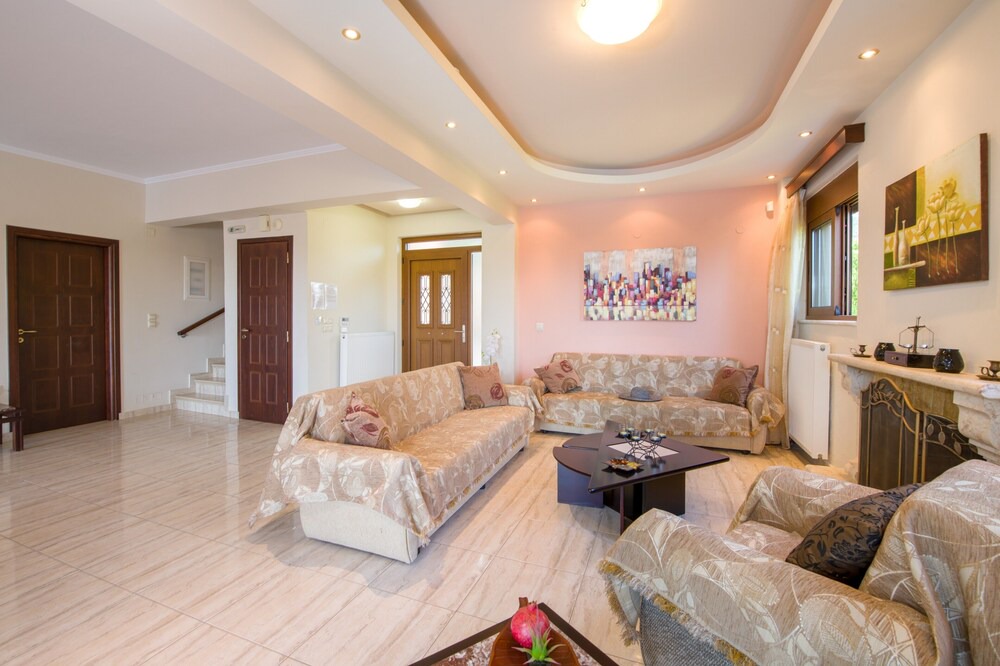 Photo of Livingroom in Stalos